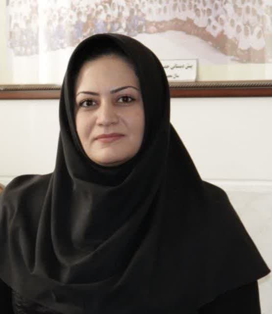 معرفی مربی کامپیوتر- ساناز بهزادفر
