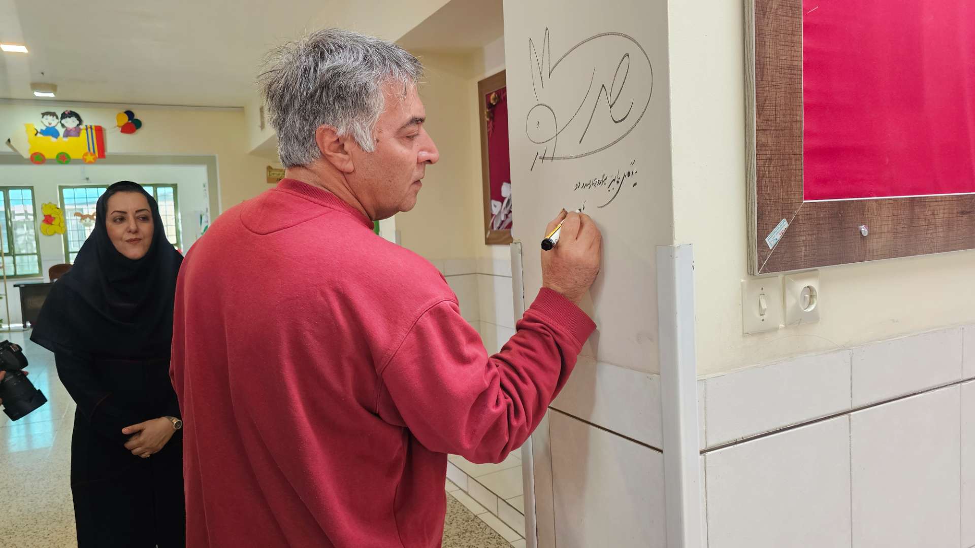 حضور آقای ناصر کشاورز در آموزشگاه